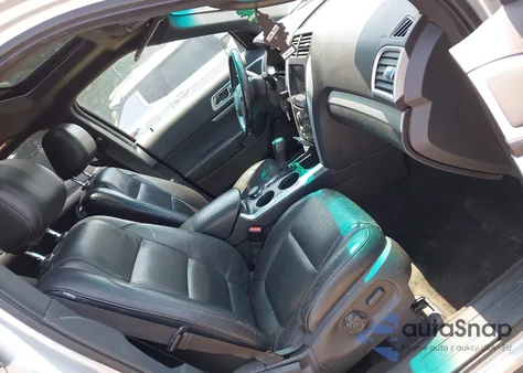 2011 Ford Explorer Xlt z USA, uszkodzony, nr VIN 1FMHK8D8XBGA70736